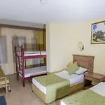 Green Paradise Beach Hotel